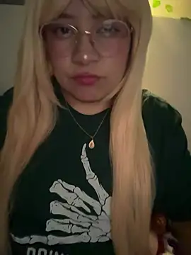 m0ondolly online show from July 3, 6:42 am
