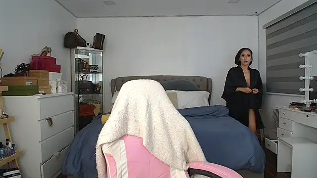 aya saki online show from November 14, 2:16 pm