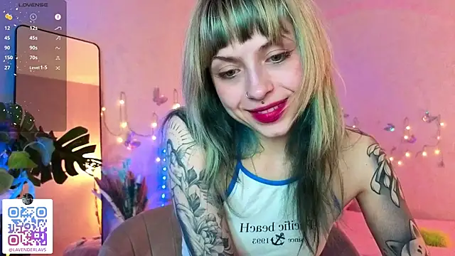 lavenderluxe online show from April 14, 8:04 pm