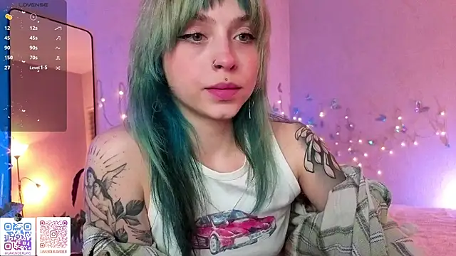 lavenderluxe online show from May 12, 6:49 pm