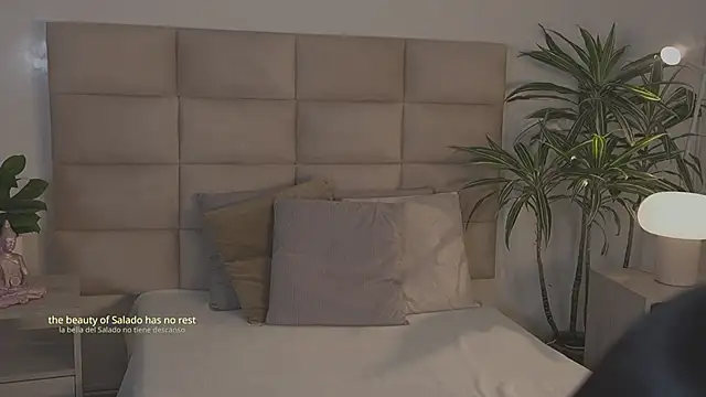 emma brooks1 online show from February 23, 7:55 pm