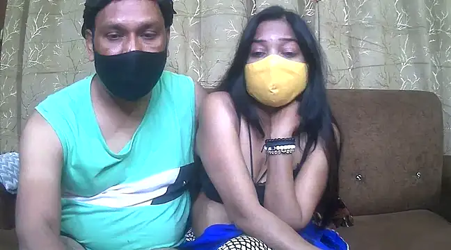 Snapshot of HottestSonya chatting on February 19, 9:36 pm HottestSonya online show from February 19, 9:36 pm