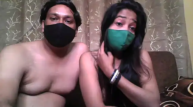 Snapshot of HottestSonya chatting on February 21, 9:22 pm HottestSonya online show from February 21, 9:22 pm