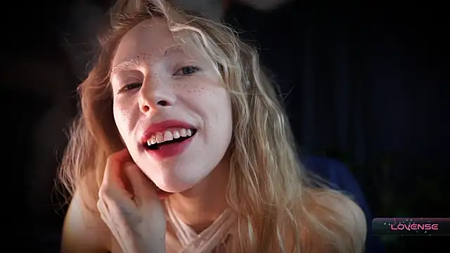  Phantom thread  online show from December 4, 8:56 am