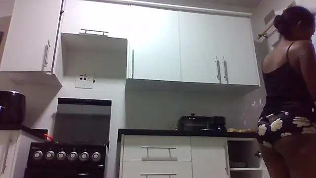 sweets 80 online show from April 8, 4:01 am