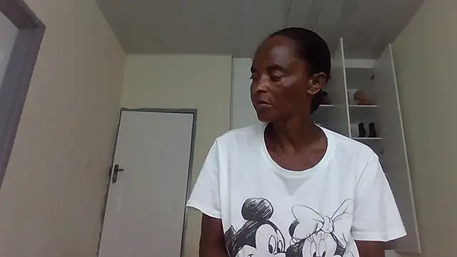 sweets 80 online show from April 16, 9:10 am