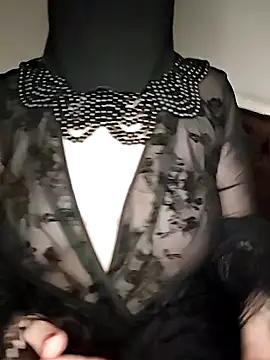 Snapshot of -Arab_milf- chatting on January 5, 12:10 pm -Arab milf- online show from January 5, 12:10 pm