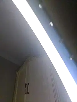 Snapshot of -Arab_milf- chatting on February 13, 12:00 pm -Arab milf- online show from February 13, 12:00 pm