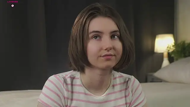 MeghanElson online show from February 13, 1:51 pm