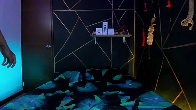 Snapshot of MillersKink chatting on March 8, 8:46 pm MillersKink online show from March 8, 8:46 pm