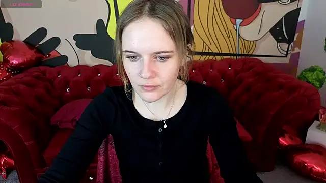 Snapshot of MaribelRiverr_ chatting on March 31, 5:52 am MaribelRiverr online show from March 31, 5:52 am