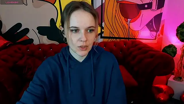 Snapshot of MaribelRiverr_ chatting on April 3, 5:38 am MaribelRiverr online show from April 3, 5:38 am