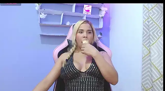 Snapshot of Mitsuka_Sojii chatting on February 7, 1:58 am Mitsuka Sojii online show from February 7, 1:58 am