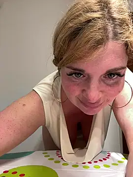 Lombada online show from March 14, 8:25 pm