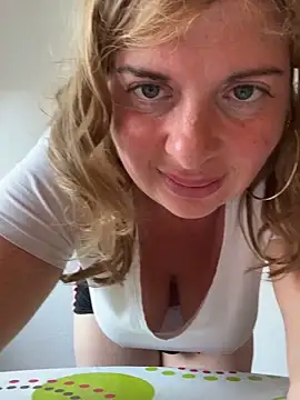 Lombada online show from May 25, 8:53 am