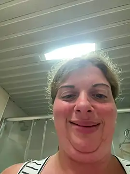 Lombada online show from July 17, 10:25 pm