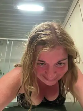 Lombada online show from July 18, 9:29 pm