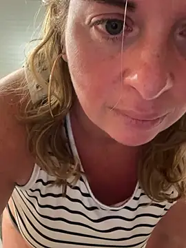 Lombada online show from August 1, 2:55 am