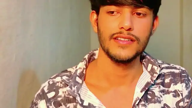 kingkartik7 online show from February 15, 5:20 pm