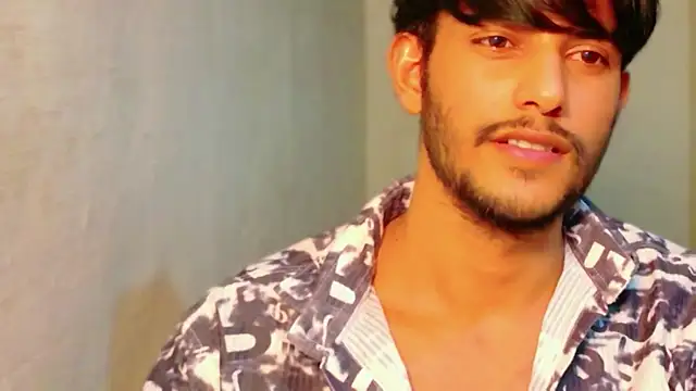 kingkartik7 online show from February 17, 6:25 pm