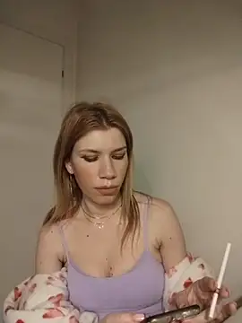 EvaRush online show from March 25, 8:48 pm