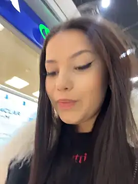 Chloe  Moon online show from February 11, 2:11 pm