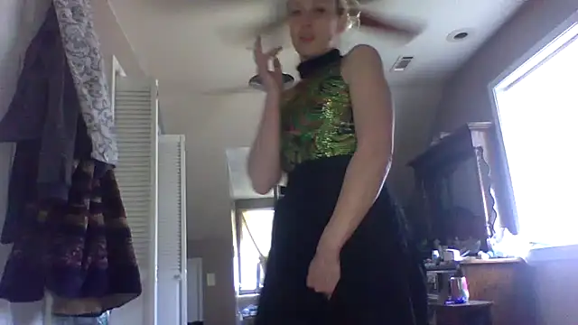 Ashphroditegemini online show from March 6, 7:10 pm