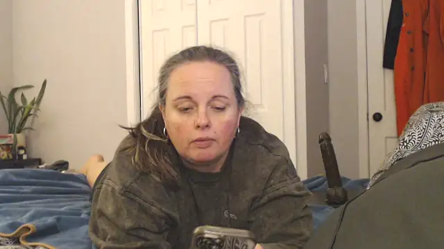 LauLauPAWG online show from April 3, 1:14 am