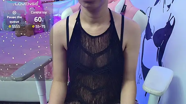 Snapshot of YourKusu chatting on January 9, 12:30 pm YourKusu online show from January 9, 12:30 pm
