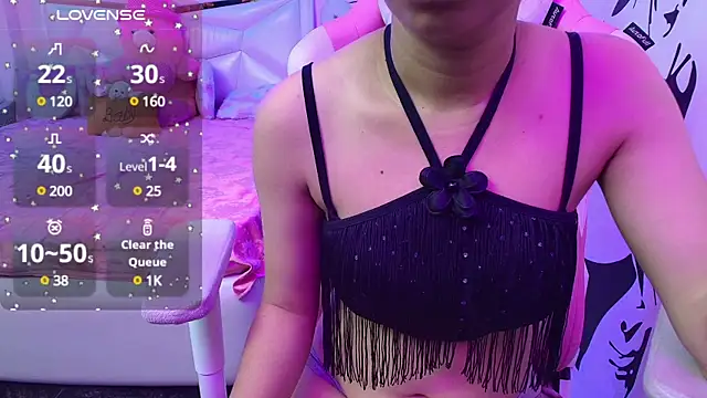 Snapshot of YourKusu chatting on January 21, 12:39 pm YourKusu online show from January 21, 12:39 pm