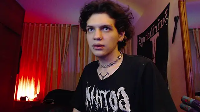 Snapshot of Soul_cursed_boy chatting on February 5, 2:29 am Soul cursed boy online show from February 5, 2:29 am