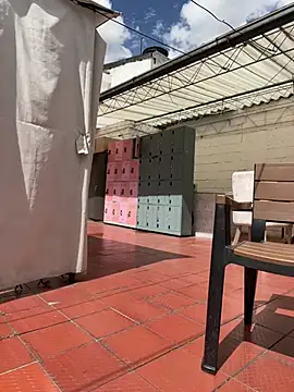 Milff parkerrr online show from December 20, 6:24 pm