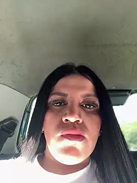 Milff parkerrr online show from January 18, 7:37 pm