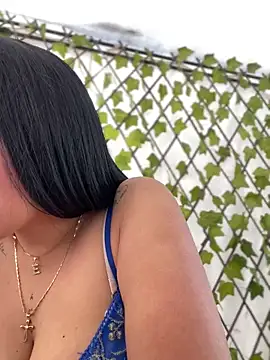 Milff parkerrr online show from January 24, 8:11 pm