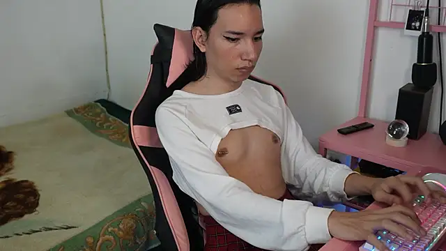 Flaream angel online show from January 1, 3:46 pm