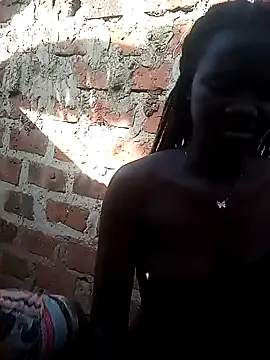 Black juicy24 online show from February 14, 2:02 pm