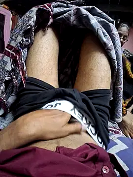 Snapshot of arppyyyxx chatting on April 14, 8:26 pm arppyyyxx online show from April 14, 8:26 pm