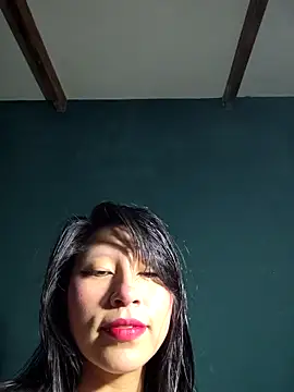 Snapshot of Giviper1 chatting on October 6, 2:20 am Giviper1 online show from October 6, 2:20 am