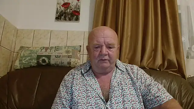 fullballs6 online show from October 9, 1:47 am