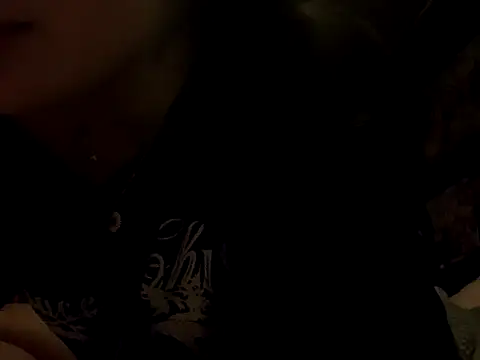 Snapshot of space_g1rl chatting on November 2, 8:22 pm space g1rl online show from November 2, 8:22 pm