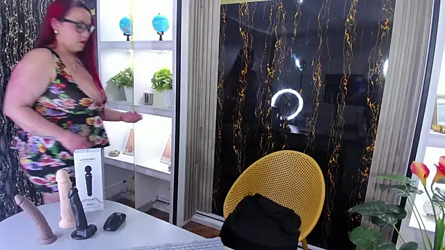 MirandaRossi online show from February 19, 2:23 am