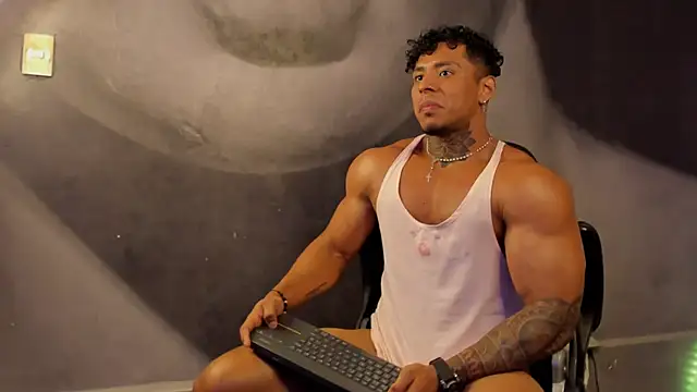 bradley smith online show from March 11, 3:48 am