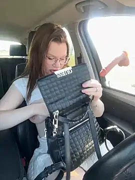 justmila online show from February 13, 11:50 am