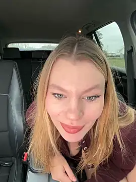 justmila online show from November 21, 12:15 pm