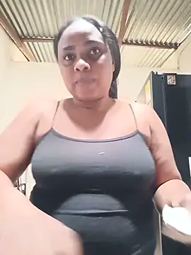 Snapshot of NicolVilla chatting on June 17, 2:18 pm NicolVilla online show from June 17, 2:18 pm
