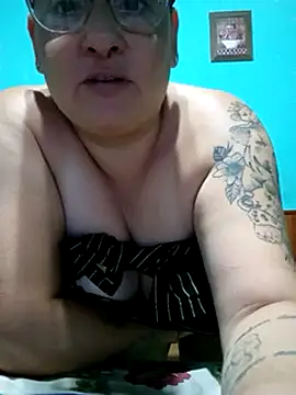 Snapshot of valkiria_08 chatting on January 5, 4:14 am valkiria 08 online show from January 5, 4:14 am