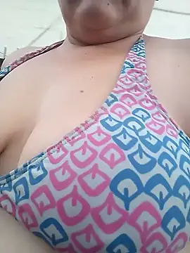 Snapshot of valkiria_08 chatting on January 17, 6:23 pm valkiria 08 online show from January 17, 6:23 pm