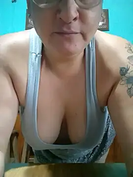 Snapshot of valkiria_08 chatting on January 30, 9:57 am valkiria 08 online show from January 30, 9:57 am