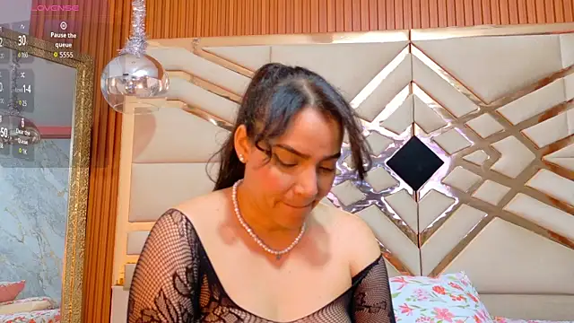 Sluttyandmature online show from February 22, 12:58 pm