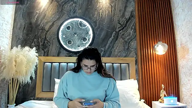 BellaPeers  online show from May 26, 10:44 am